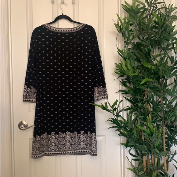 Key hole dress - Black - Long Sleeve - Picture 2 of 4